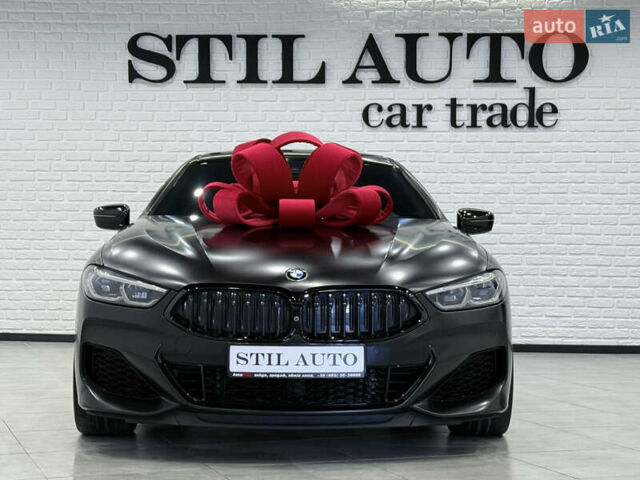 Синій БМВ 8 Серія, об'ємом двигуна 3 л та пробігом 46 тис. км за 65000 $, фото 1 на Automoto.ua