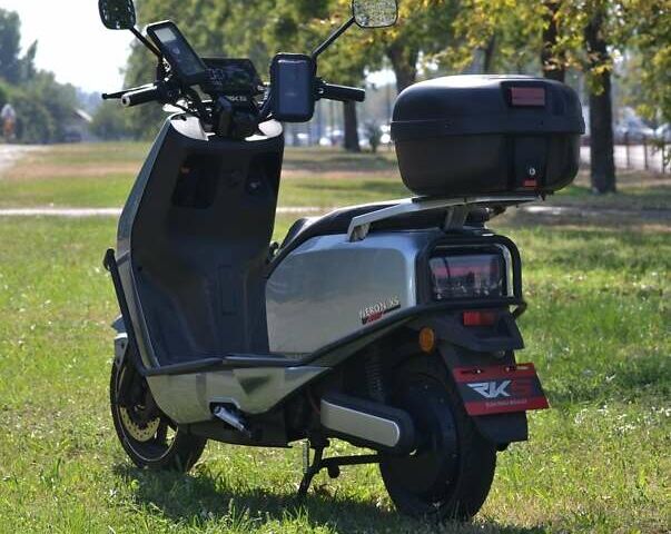 БМВ C evolution, объемом двигателя 0 л и пробегом 6 тыс. км за 1500 $, фото 1 на Automoto.ua