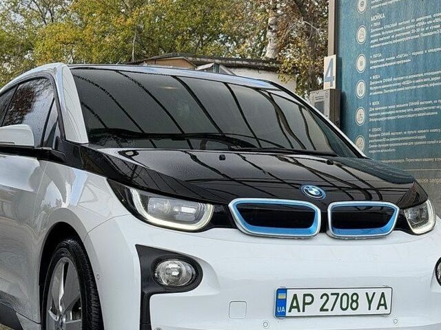 Белый БМВ И3, объемом двигателя 0 л и пробегом 165 тыс. км за 8200 $, фото 1 на Automoto.ua