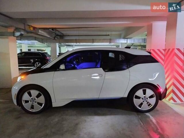 Білий БМВ І3, об'ємом двигуна 0 л та пробігом 102 тис. км за 8000 $, фото 1 на Automoto.ua