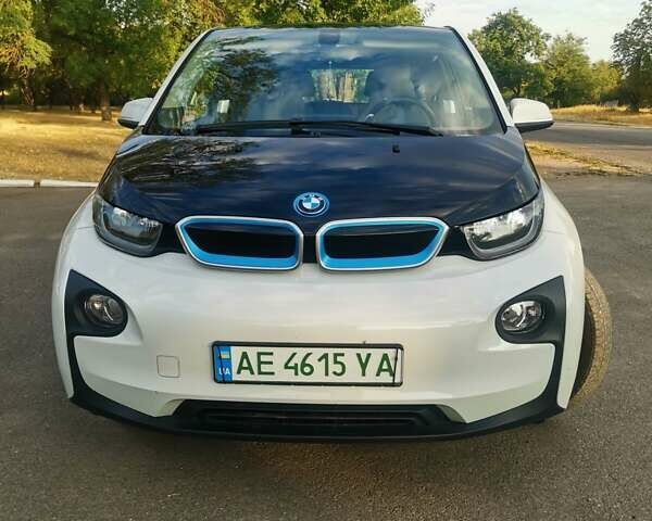 Белый БМВ И3, объемом двигателя 0 л и пробегом 150 тыс. км за 8499 $, фото 1 на Automoto.ua