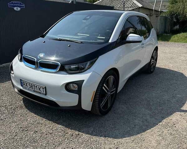 Белый БМВ И3, объемом двигателя 0.65 л и пробегом 130 тыс. км за 12700 $, фото 1 на Automoto.ua