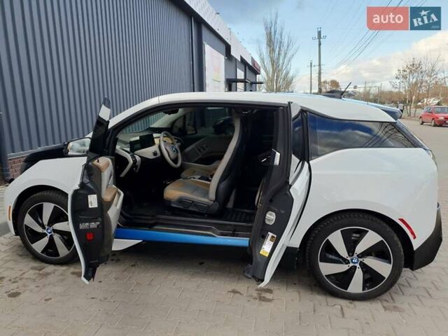 Белый БМВ И3, объемом двигателя 0 л и пробегом 87 тыс. км за 9600 $, фото 1 на Automoto.ua
