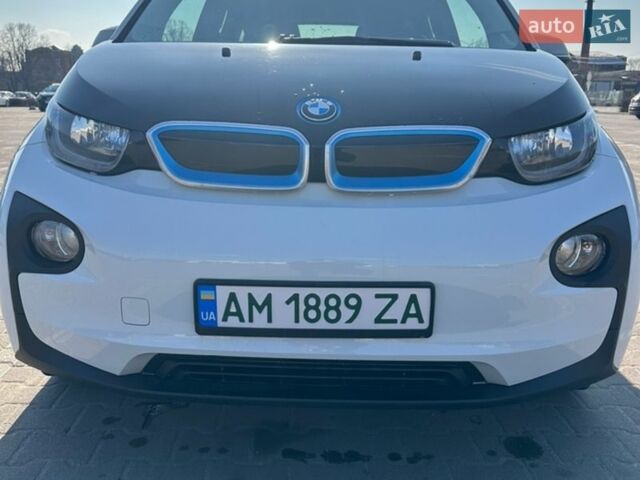 Белый БМВ И3, объемом двигателя 0 л и пробегом 102 тыс. км за 7800 $, фото 1 на Automoto.ua