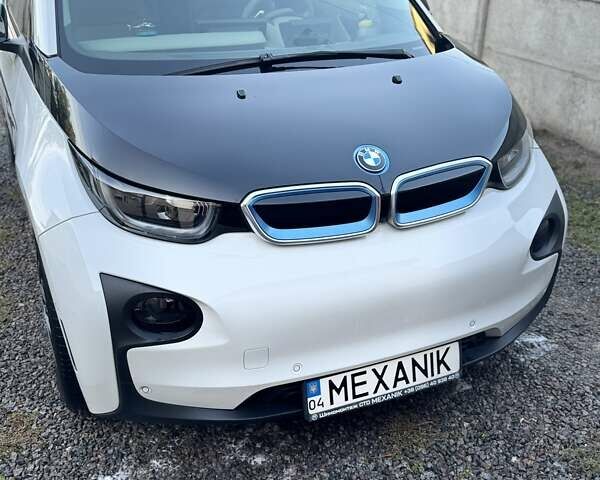 Белый БМВ И3, объемом двигателя 0 л и пробегом 110 тыс. км за 9500 $, фото 1 на Automoto.ua