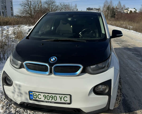 Білий БМВ І3, об'ємом двигуна 0 л та пробігом 108 тис. км за 10100 $, фото 1 на Automoto.ua