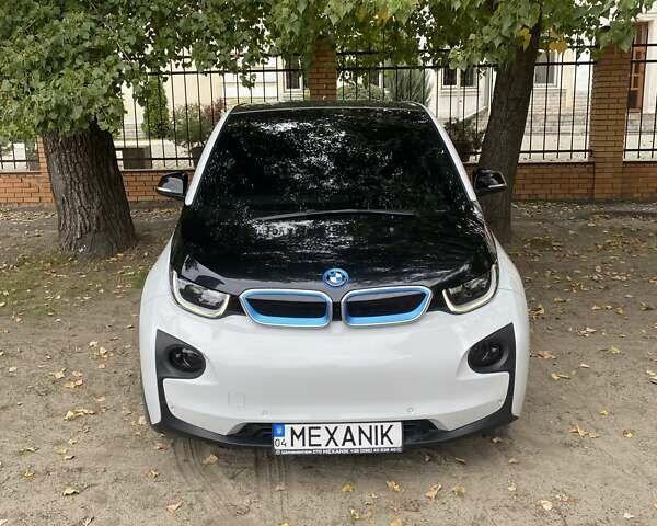 Білий БМВ І3, об'ємом двигуна 0 л та пробігом 110 тис. км за 9600 $, фото 1 на Automoto.ua