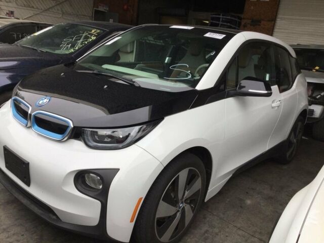 Білий БМВ І3, об'ємом двигуна 0 л та пробігом 28 тис. км за 19000 $, фото 1 на Automoto.ua