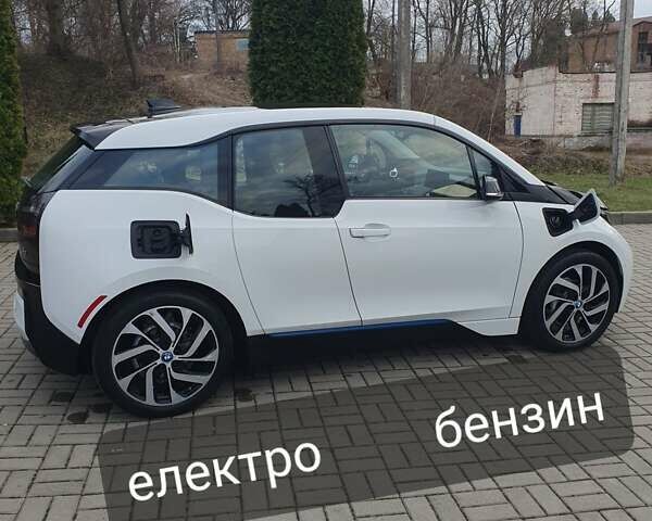 Белый БМВ И3, объемом двигателя 0.65 л и пробегом 150 тыс. км за 12800 $, фото 1 на Automoto.ua