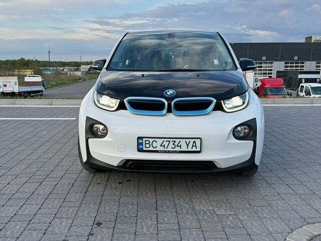 Белый БМВ И3, объемом двигателя 0 л и пробегом 149 тыс. км за 13500 $, фото 1 на Automoto.ua