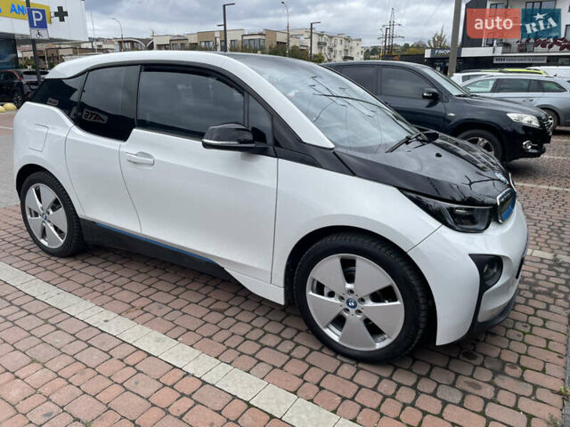 Белый БМВ И3, объемом двигателя 0 л и пробегом 30 тыс. км за 13410 $, фото 1 на Automoto.ua