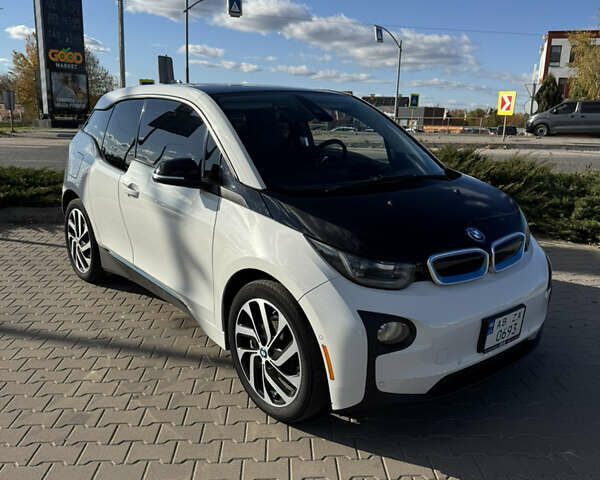 Белый БМВ И3, объемом двигателя 0 л и пробегом 125 тыс. км за 12500 $, фото 1 на Automoto.ua