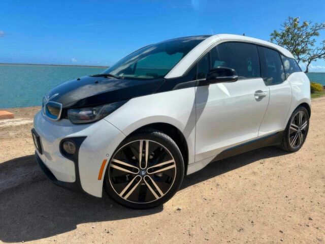 Білий БМВ І3, об'ємом двигуна 0.7 л та пробігом 70 тис. км за 14000 $, фото 1 на Automoto.ua