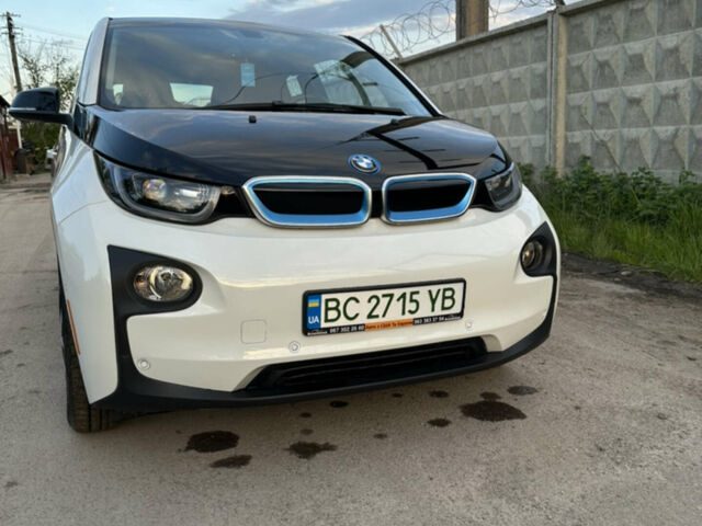 Белый БМВ И3, объемом двигателя 0 л и пробегом 70 тыс. км за 12400 $, фото 1 на Automoto.ua