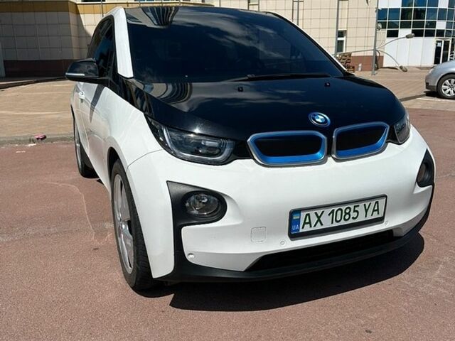 Белый БМВ И3, объемом двигателя 0 л и пробегом 116 тыс. км за 11500 $, фото 1 на Automoto.ua