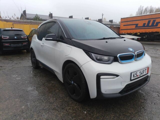 Белый БМВ И3, объемом двигателя 0 л и пробегом 108 тыс. км за 17900 $, фото 1 на Automoto.ua