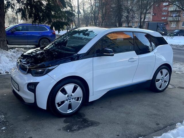 Белый БМВ И3, объемом двигателя 0.13 л и пробегом 340 тыс. км за 13000 $, фото 1 на Automoto.ua