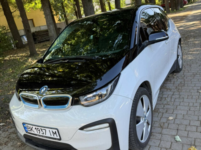 Білий БМВ І3, об'ємом двигуна 0.65 л та пробігом 90 тис. км за 19500 $, фото 1 на Automoto.ua