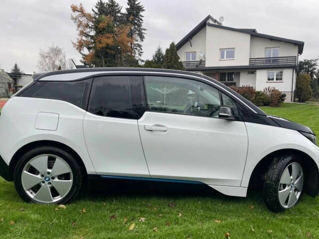 Белый БМВ И3, объемом двигателя 0 л и пробегом 30 тыс. км за 11500 $, фото 1 на Automoto.ua