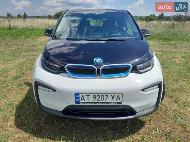Белый БМВ И3, объемом двигателя 0 л и пробегом 41 тыс. км за 15700 $, фото 1 на Automoto.ua