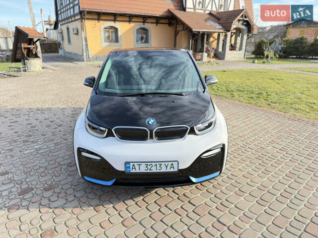 Белый БМВ И3, объемом двигателя 0 л и пробегом 15 тыс. км за 17300 $, фото 1 на Automoto.ua