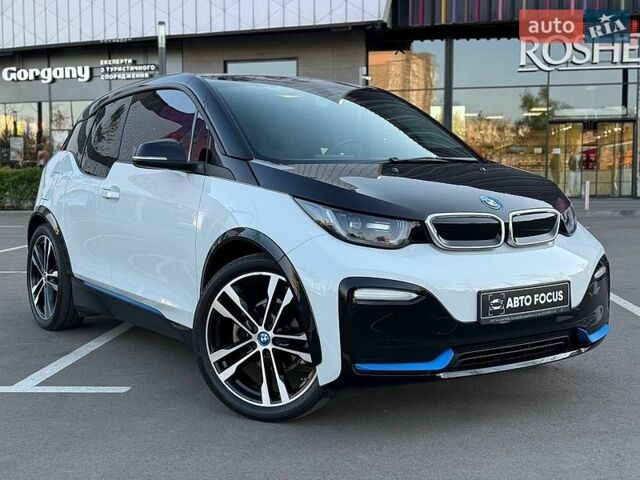 Белый БМВ И3, объемом двигателя 0 л и пробегом 59 тыс. км за 24990 $, фото 1 на Automoto.ua