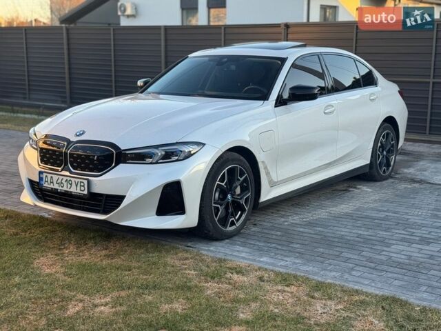 Білий БМВ І3, об'ємом двигуна 0 л та пробігом 92 тис. км за 38500 $, фото 1 на Automoto.ua