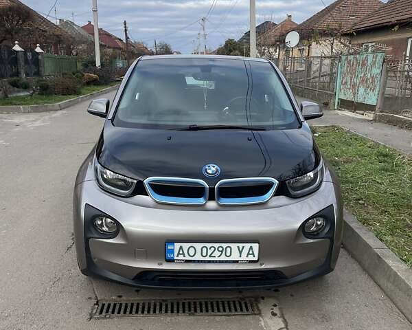 Бежевый БМВ И3, объемом двигателя 0 л и пробегом 95 тыс. км за 9500 $, фото 1 на Automoto.ua
