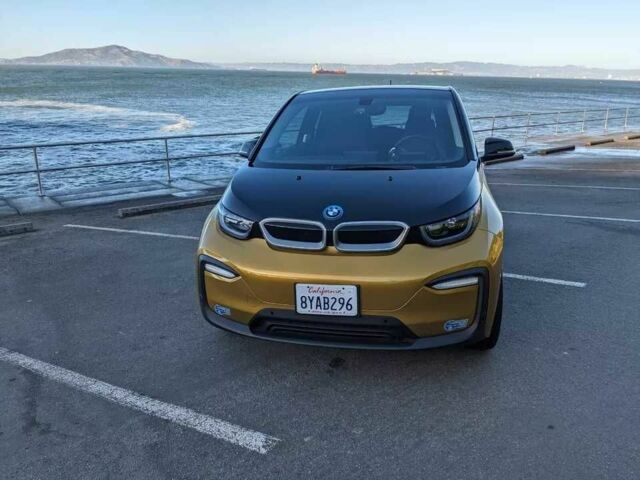 Бежевый БМВ И3, объемом двигателя 0 л и пробегом 42 тыс. км за 8500 $, фото 1 на Automoto.ua