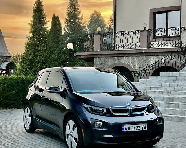 Черный БМВ И3, объемом двигателя 0 л и пробегом 111 тыс. км за 9000 $, фото 1 на Automoto.ua