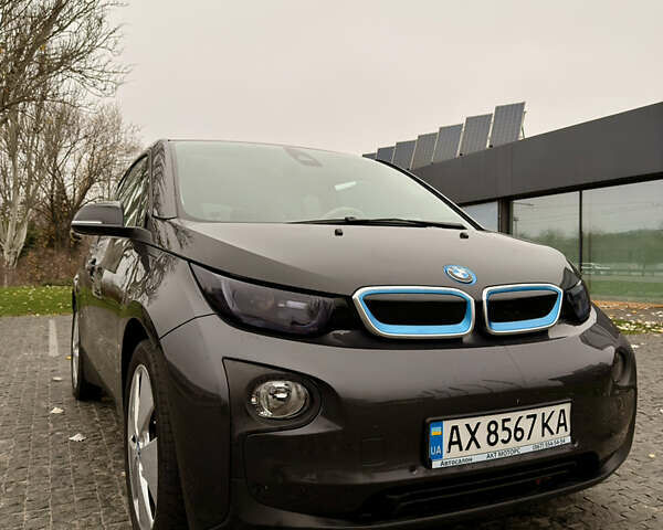 Черный БМВ И3, объемом двигателя 0.65 л и пробегом 65 тыс. км за 11500 $, фото 1 на Automoto.ua