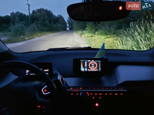 Черный БМВ И3, объемом двигателя 0 л и пробегом 198 тыс. км за 15300 $, фото 1 на Automoto.ua