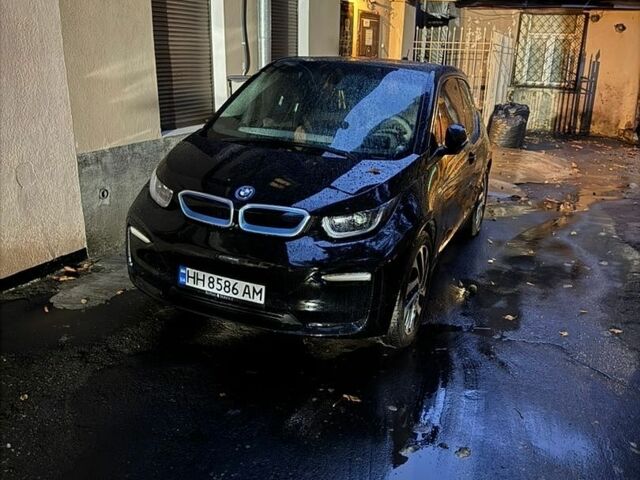 Чорний БМВ І3, об'ємом двигуна 0.65 л та пробігом 66 тис. км за 18000 $, фото 1 на Automoto.ua