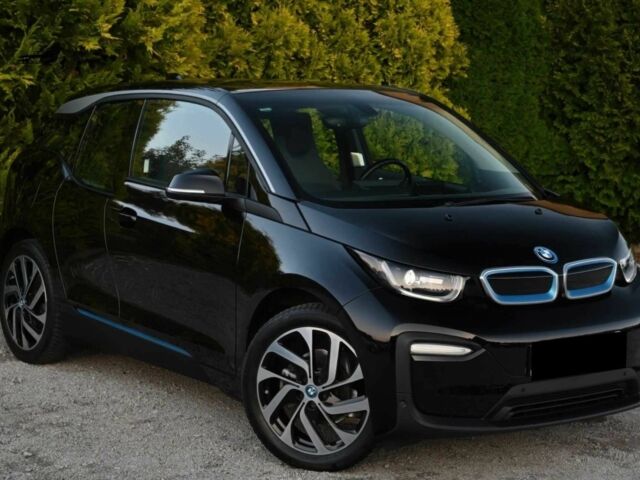 Черный БМВ И3, объемом двигателя 0 л и пробегом 32 тыс. км за 7000 $, фото 1 на Automoto.ua