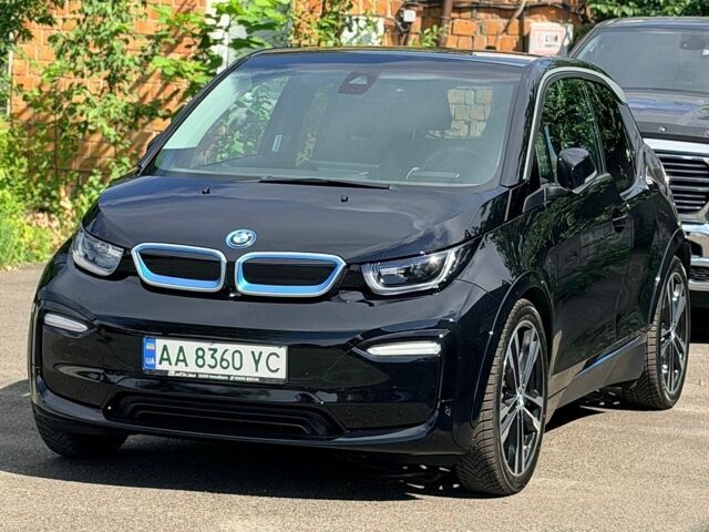 Черный БМВ И3, объемом двигателя 0 л и пробегом 42 тыс. км за 16900 $, фото 1 на Automoto.ua