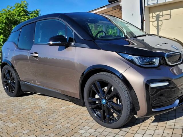 Коричневий БМВ І3, об'ємом двигуна 0 л та пробігом 42 тис. км за 7000 $, фото 1 на Automoto.ua