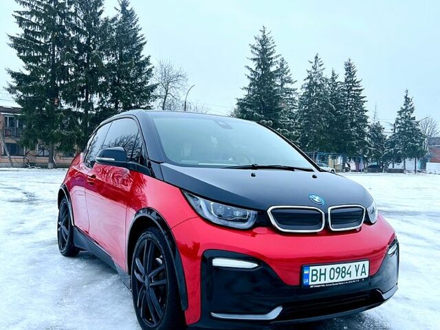 Красный БМВ И3, объемом двигателя 0.14 л и пробегом 55 тыс. км за 18200 $, фото 1 на Automoto.ua