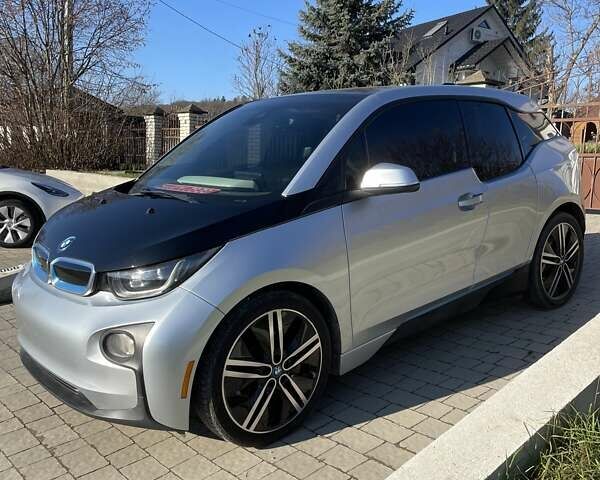 БМВ И3, объемом двигателя 0 л и пробегом 107 тыс. км за 9000 $, фото 1 на Automoto.ua
