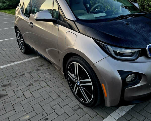 БМВ И3, объемом двигателя 0.65 л и пробегом 100 тыс. км за 11100 $, фото 1 на Automoto.ua