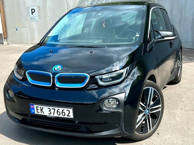 БМВ И3 2017 в Харькове на Automoto.ua БМВ И3, объемом двигателя 0.15 л и пробегом 125 тыс. км за 12000 $, фото 1 на Automoto.ua