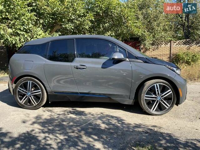 Серый БМВ И3, объемом двигателя 0 л и пробегом 132 тыс. км за 9000 $, фото 1 на Automoto.ua