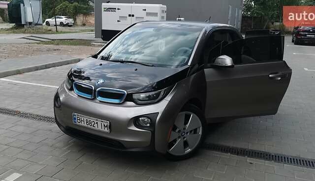 Серый БМВ И3, объемом двигателя 0 л и пробегом 72 тыс. км за 9500 $, фото 1 на Automoto.ua