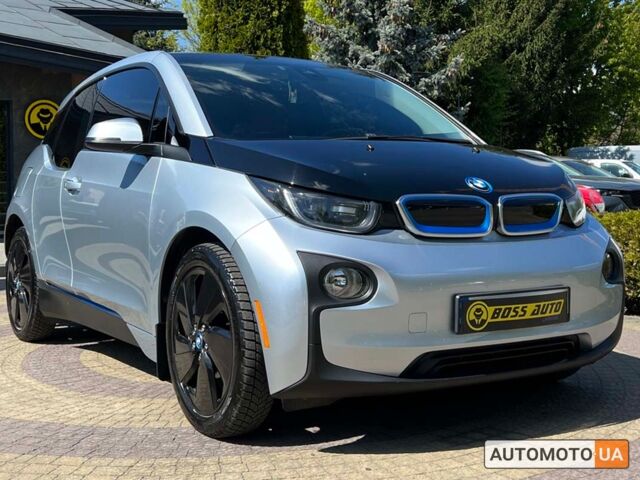 Серый БМВ И3, объемом двигателя 22 л и пробегом 85 тыс. км за 11000 $, фото 1 на Automoto.ua
