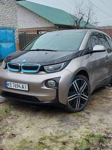 Сірий БМВ І3, об'ємом двигуна 0.65 л та пробігом 150 тис. км за 13500 $, фото 1 на Automoto.ua