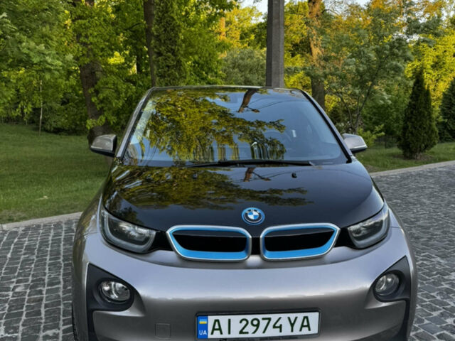 Серый БМВ И3, объемом двигателя 0 л и пробегом 81 тыс. км за 10200 $, фото 1 на Automoto.ua