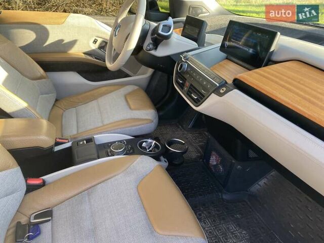 Серый БМВ И3, объемом двигателя 0 л и пробегом 85 тыс. км за 9999 $, фото 1 на Automoto.ua