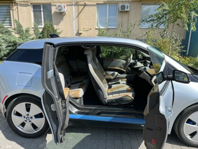 Сірий БМВ І3, об'ємом двигуна 0 л та пробігом 140 тис. км за 8500 $, фото 1 на Automoto.ua