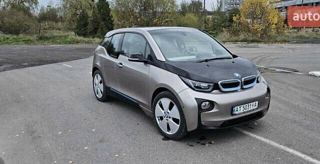 Серый БМВ И3, объемом двигателя 0 л и пробегом 102 тыс. км за 9000 $, фото 1 на Automoto.ua