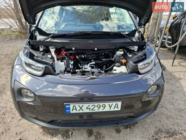 Сірий БМВ І3, об'ємом двигуна 0 л та пробігом 61 тис. км за 10900 $, фото 1 на Automoto.ua