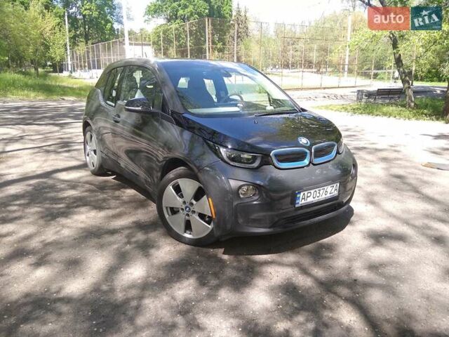 Серый БМВ И3, объемом двигателя 0 л и пробегом 33 тыс. км за 17500 $, фото 1 на Automoto.ua